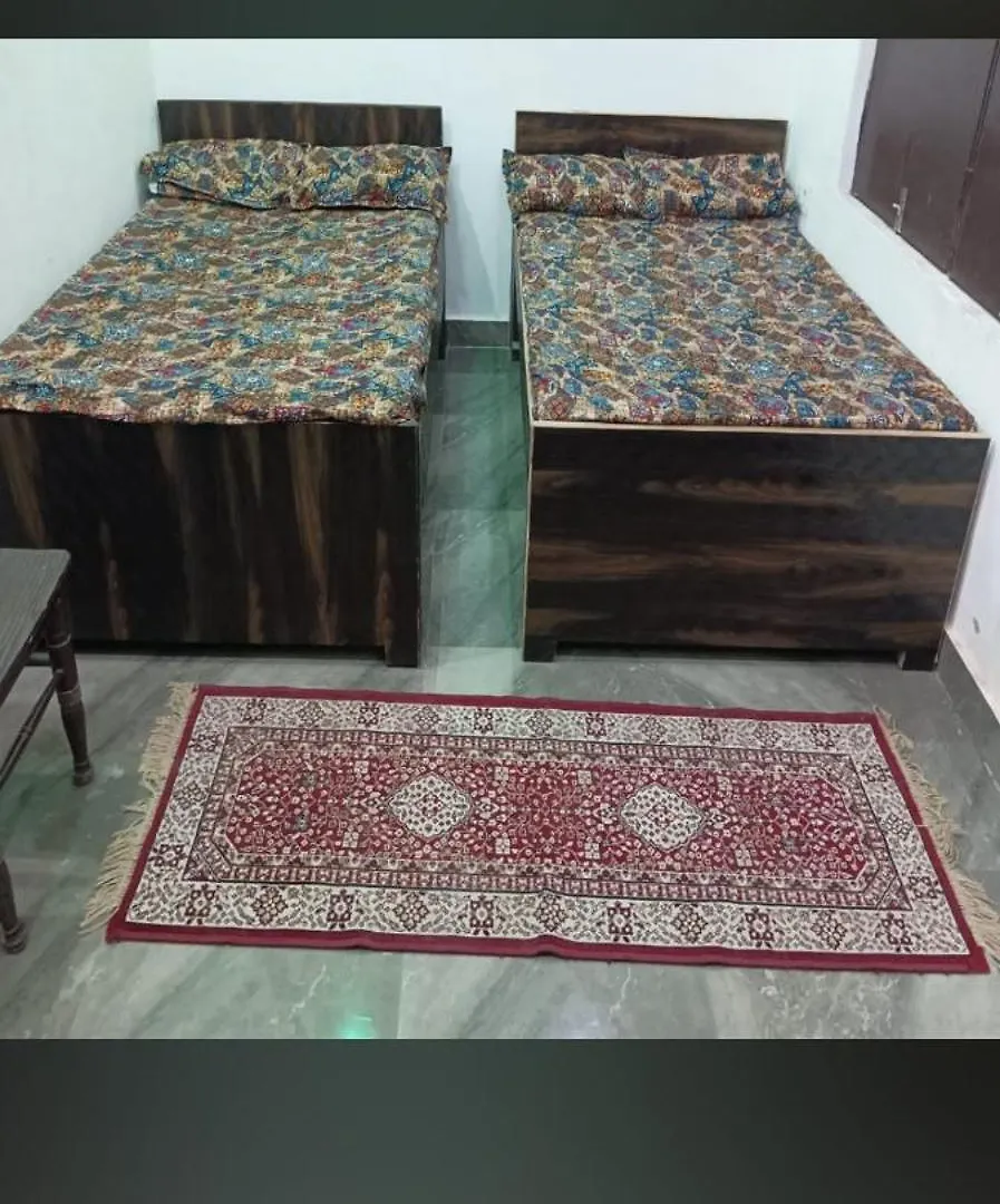 Hotel Laxman Guest House Varanasi